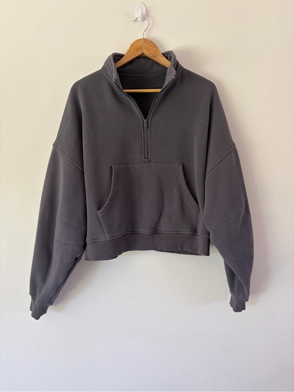 Buffbunny Collection Grey Pullover Half-Zip Sweatshirt Size Medium